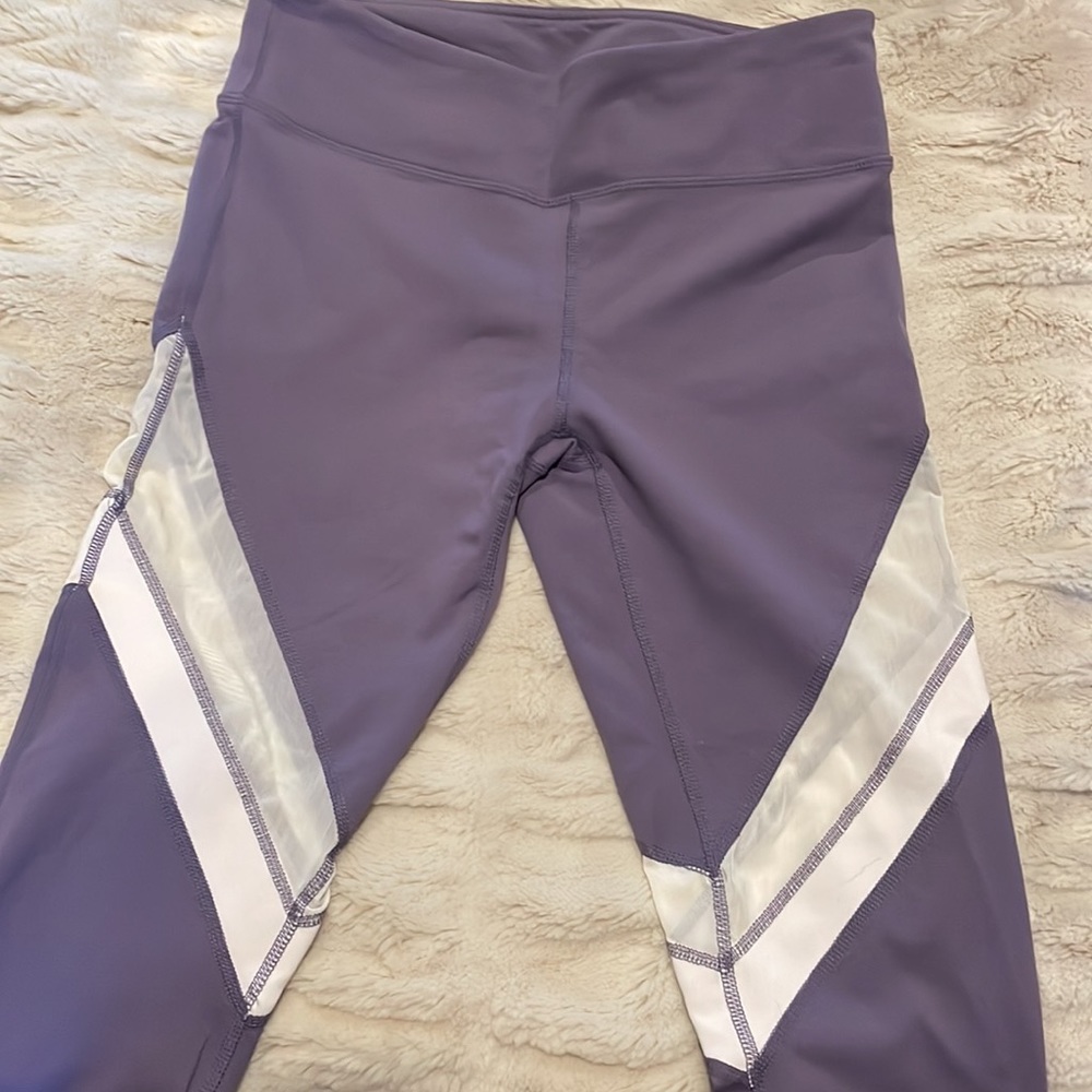 Fabletics Cropped Leggings, Size Small
